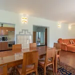 House With A Swimming Pool Radmani, - 16440 בית נופש