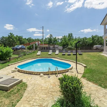 House With A Swimming Pool Radmani, - 16440 Holiday home Porec