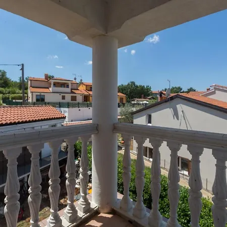 Ferienhaus House With A Swimming Pool Radmani, - 16440 Poreč