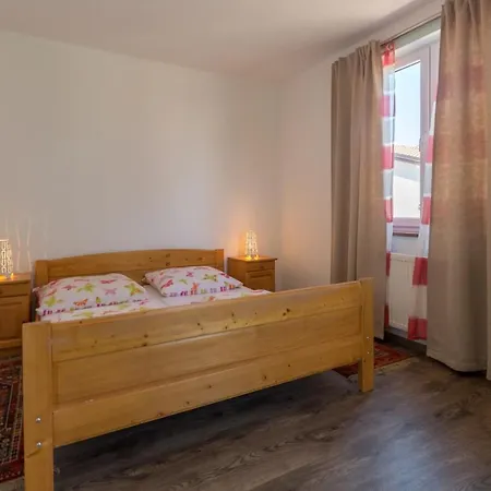 House With A Swimming Pool Radmani, - 16440 Vakantiehuis *