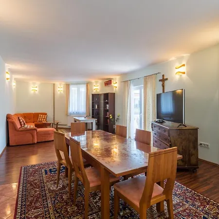 House With A Swimming Pool Radmani, - 16440 Ferienhaus