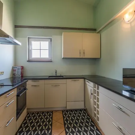 Holiday home House With A Swimming Pool Radmani, - 16440