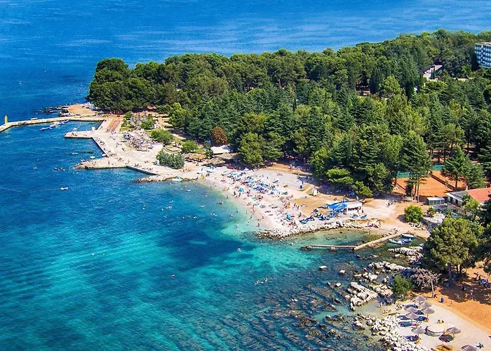 Σπίτι διακοπών House With A Swimming Pool Radmani, - 16440 Πόρετς