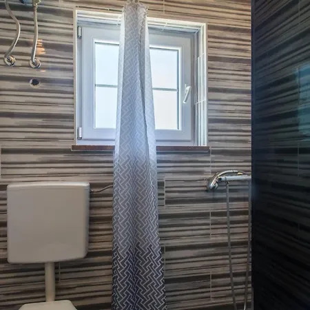 House With A Swimming Pool Radmani, - 16440 * 포레치